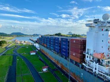 China Reconfigures Export Markets as Shipments to U.S. Plummet